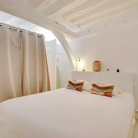 Elegant -2br-4p- Le Marais Apartment *