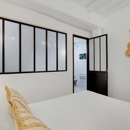 Elegant -2br-4p- Le Marais * Parigi