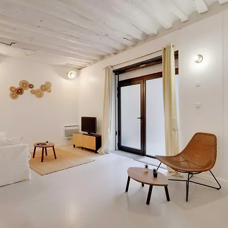 Elegant -2br-4p- Le Marais * Parigi