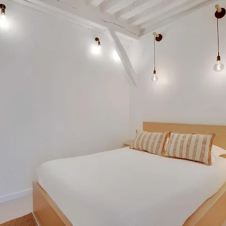 Elegant -2br-4p- Le Marais Appartamento Parigi